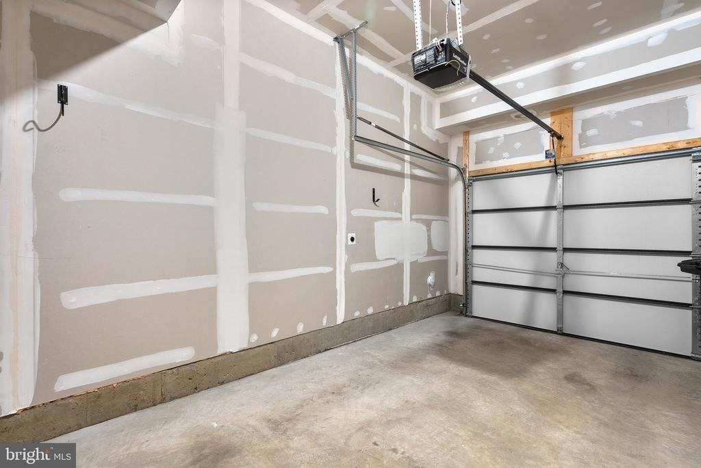 16302 Connors Way - Photo 31