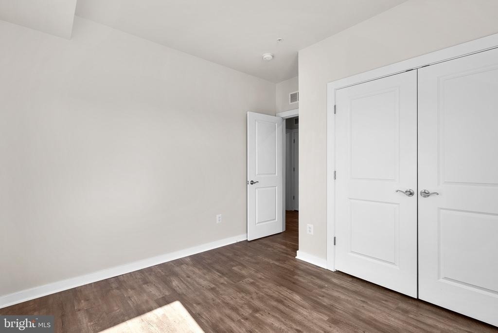 16302 Connors Way - Photo 14