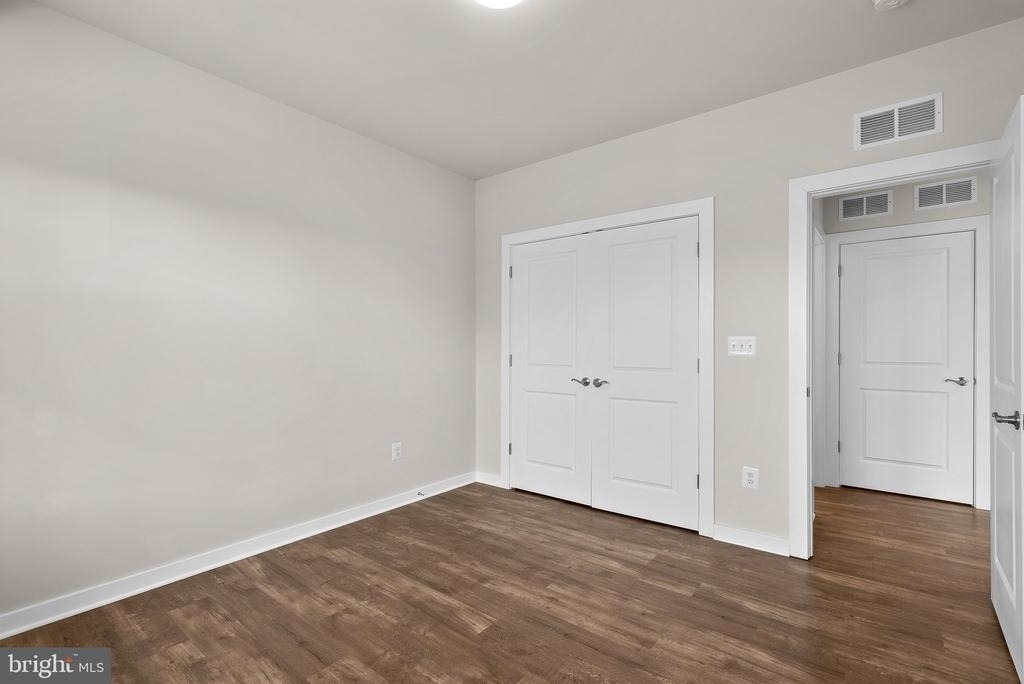 16302 Connors Way - Photo 17