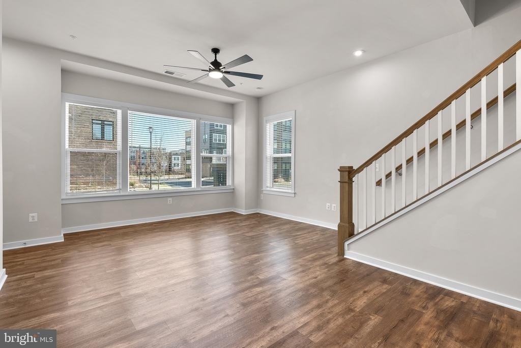 16302 Connors Way - Photo 1