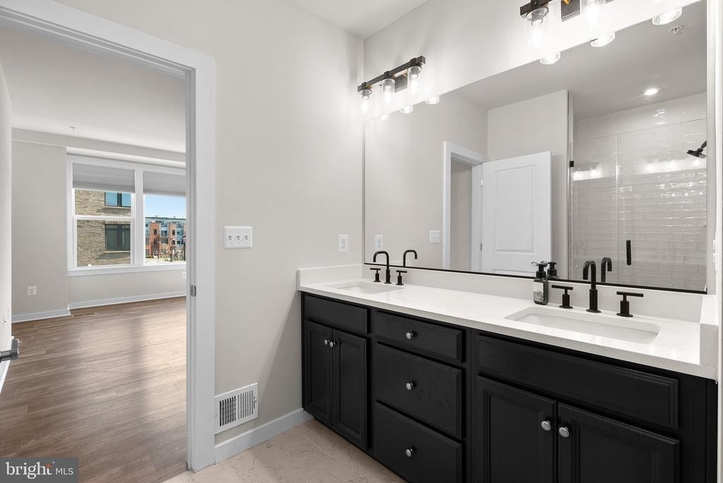16302 Connors Way - Photo 29