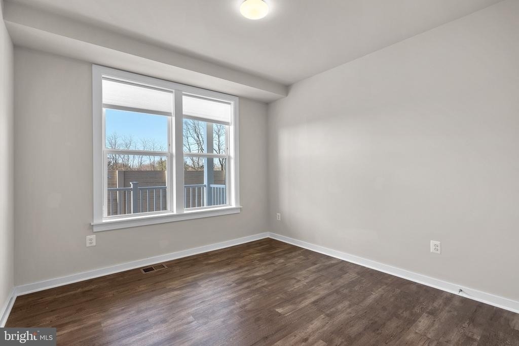 16302 Connors Way - Photo 18