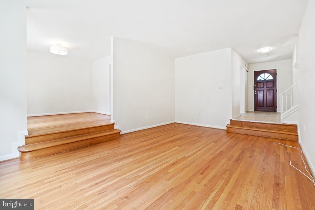 11840 Enid Drive - Photo 9
