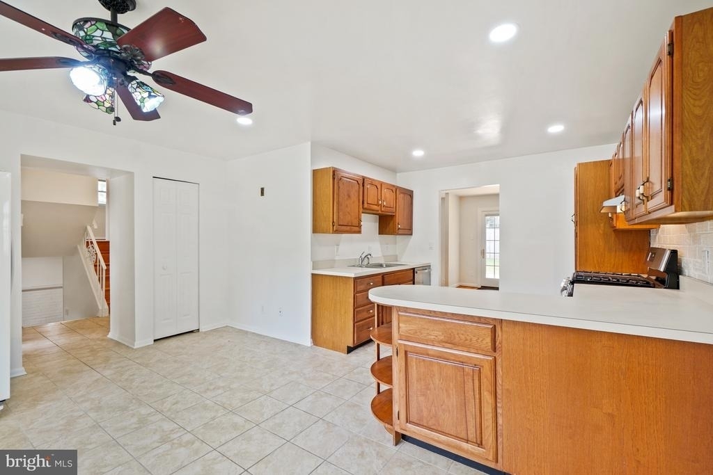 11840 Enid Drive - Photo 3