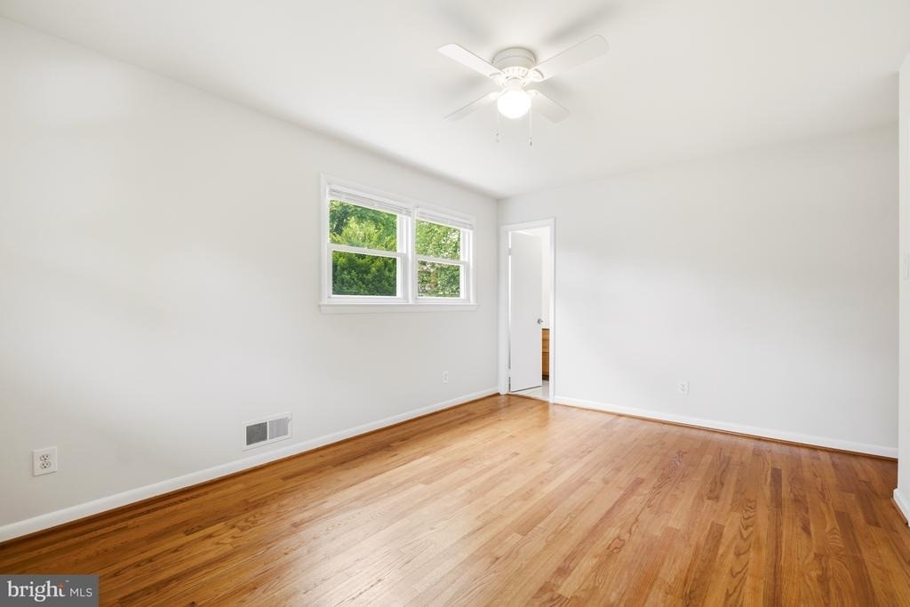 11840 Enid Drive - Photo 11