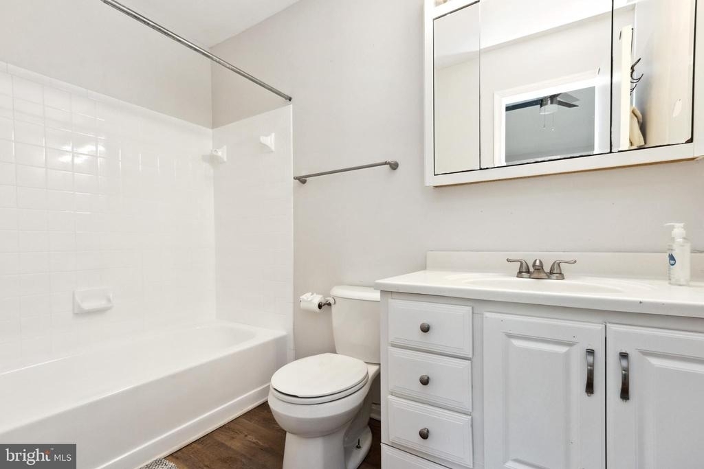 9525 Clocktower Lane - Photo 10