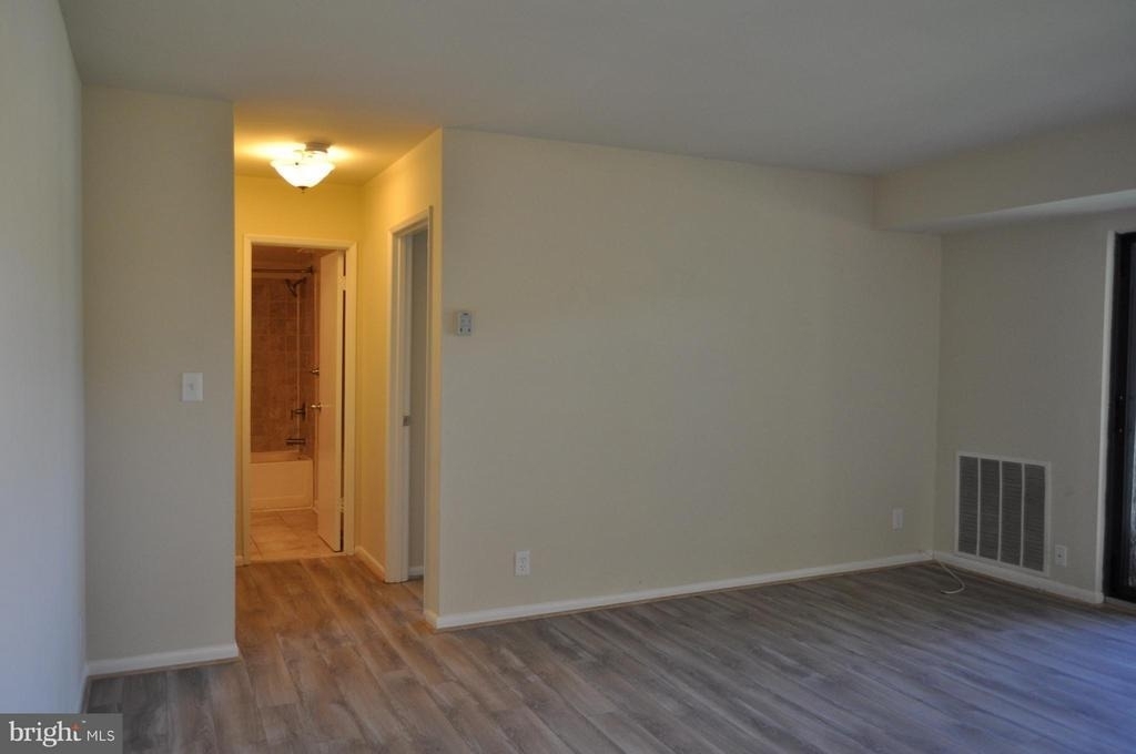 6091 Majors Lane - Photo 3