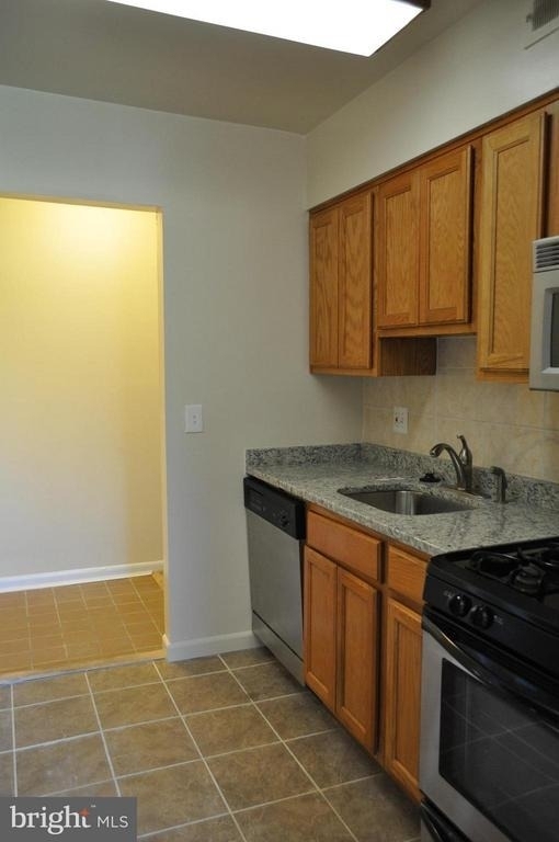 6091 Majors Lane - Photo 13