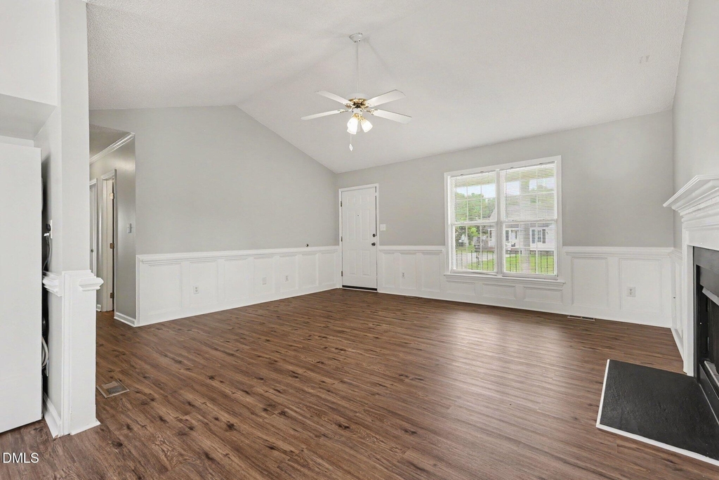 200 Waterford Drive - Photo 7