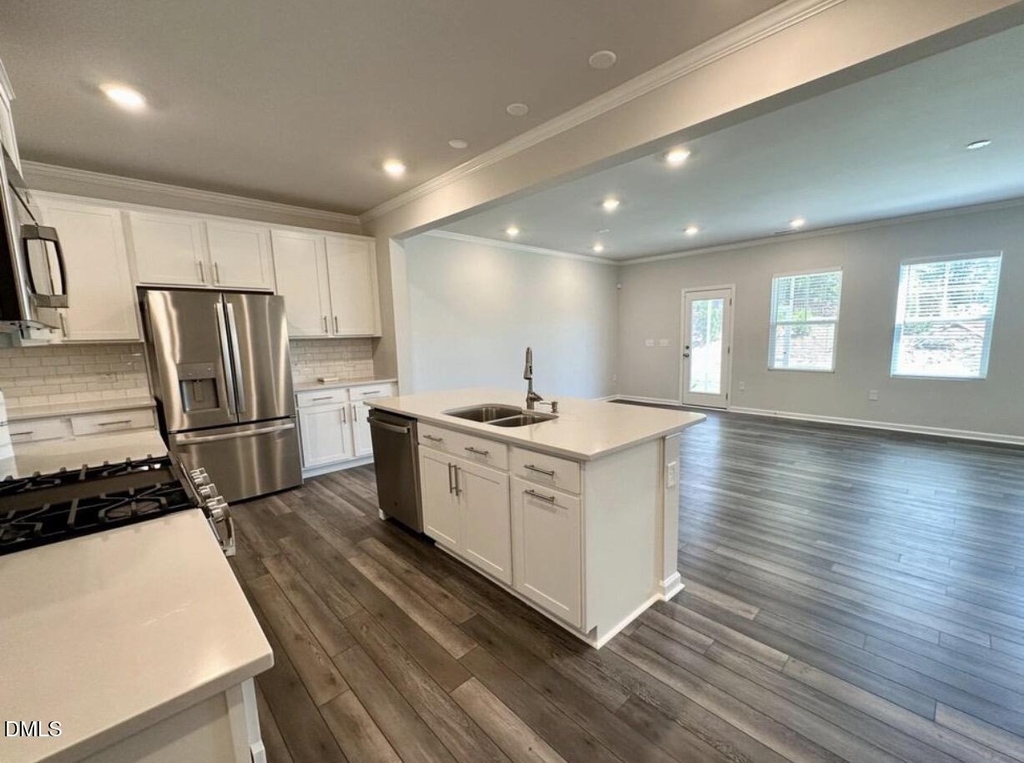 108 Jade Creek Drive - Photo 3