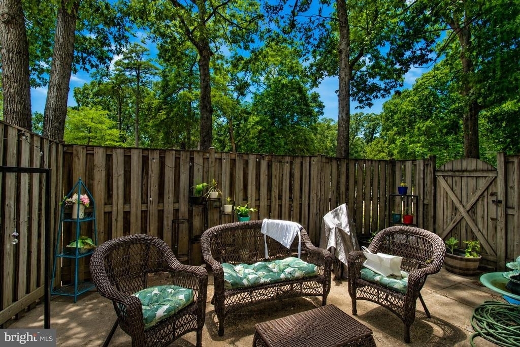 5135 Shawe Place - Photo 16