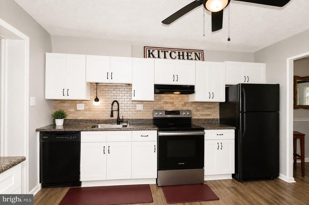 5135 Shawe Place - Photo 8