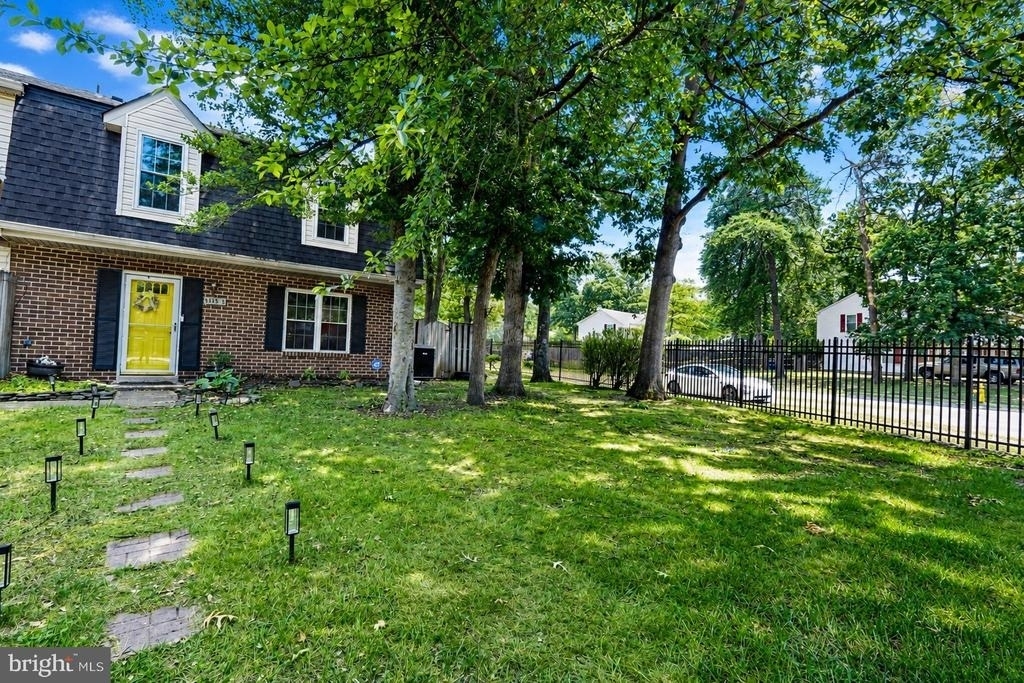 5135 Shawe Place - Photo 1