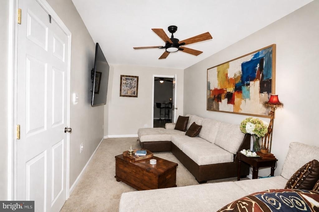5135 Shawe Place - Photo 9