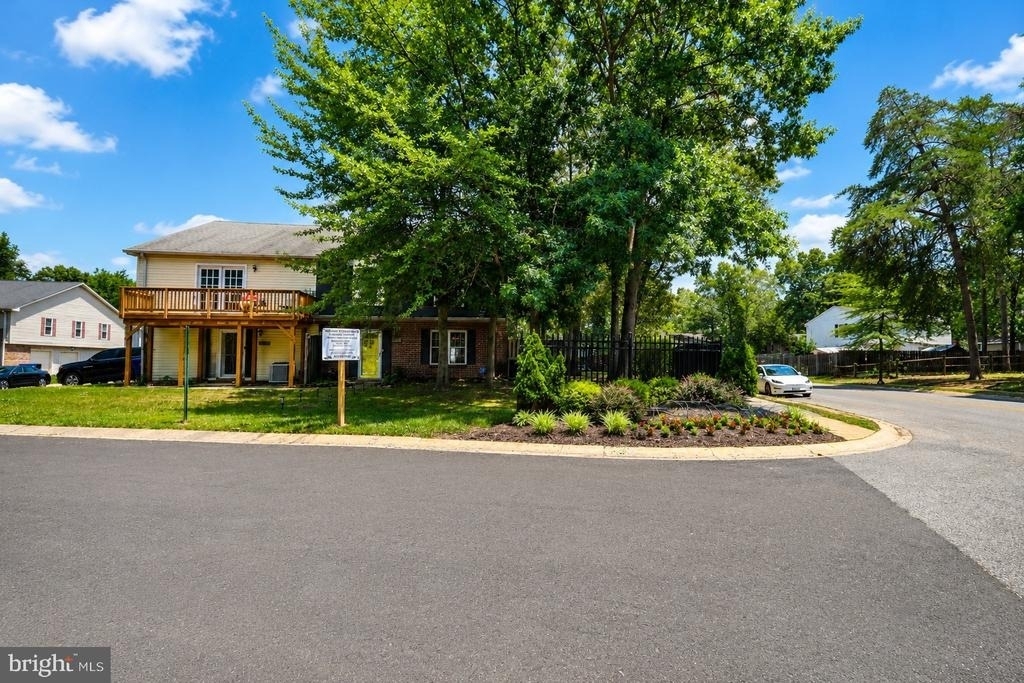 5135 Shawe Place - Photo 17
