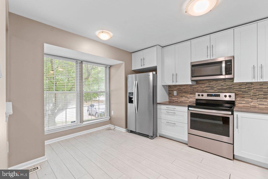 8 Wessex Court - Photo 11