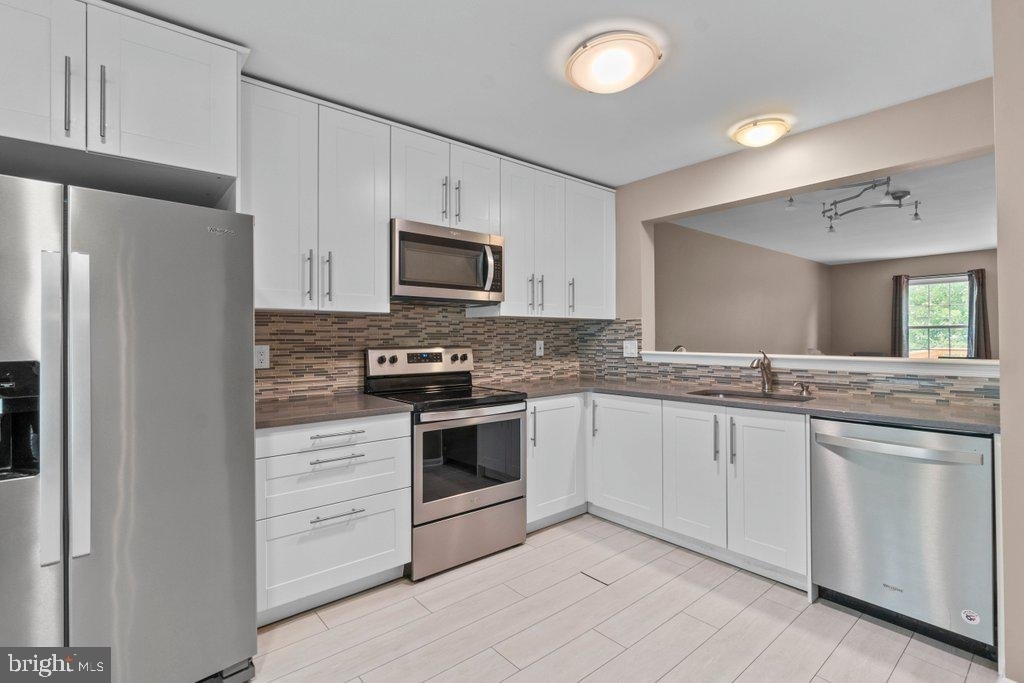 8 Wessex Court - Photo 12