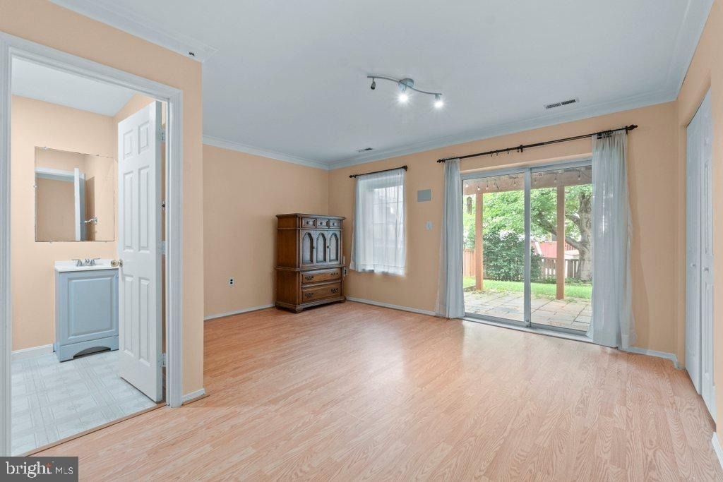 8 Wessex Court - Photo 32