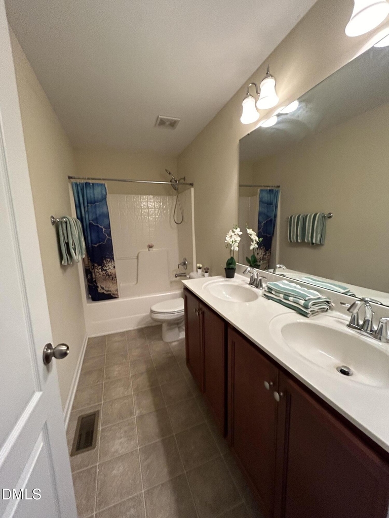 713 Bay Bouquet Lane - Photo 17