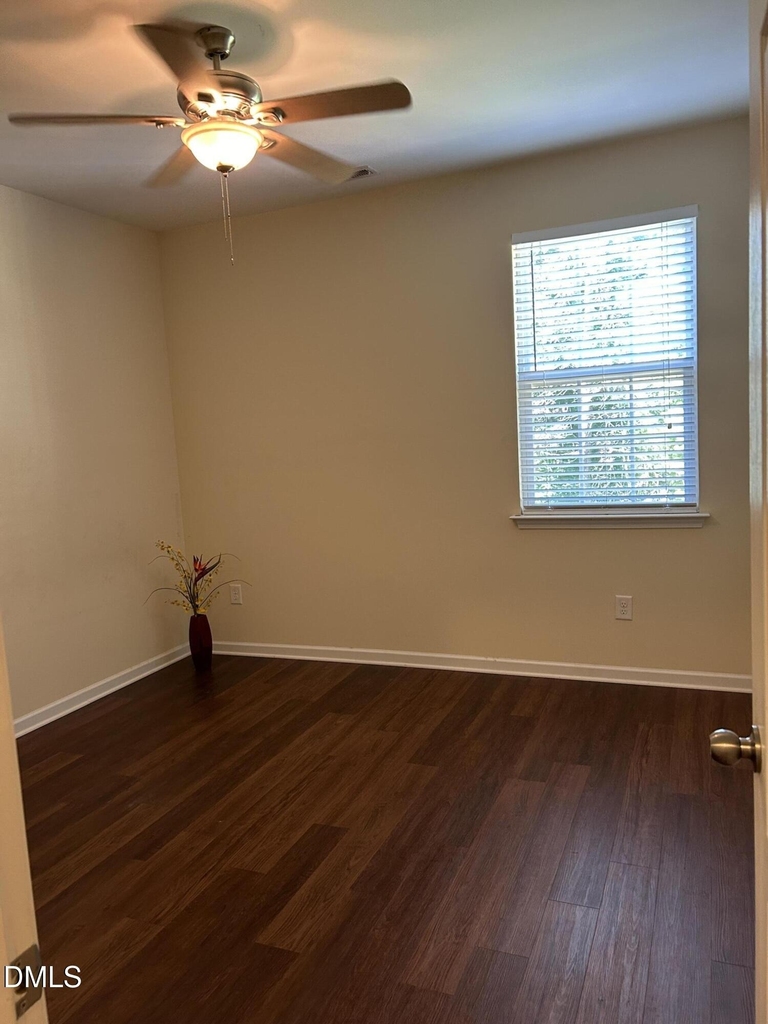 713 Bay Bouquet Lane - Photo 10