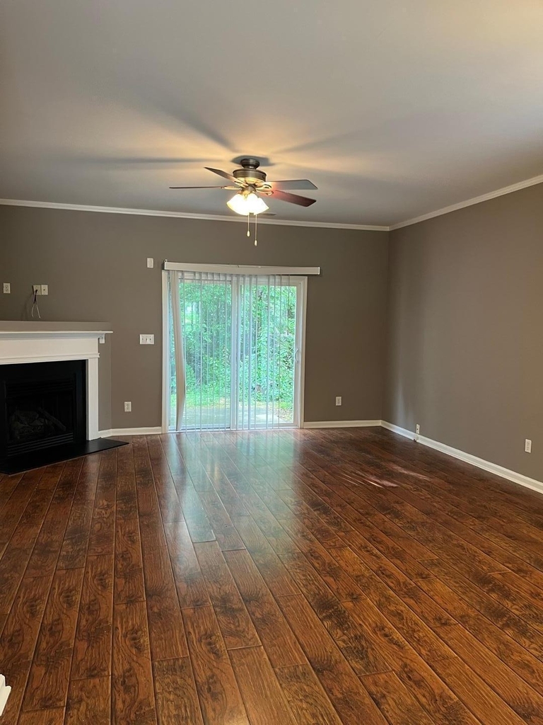 321 Woodson Drive - Photo 4