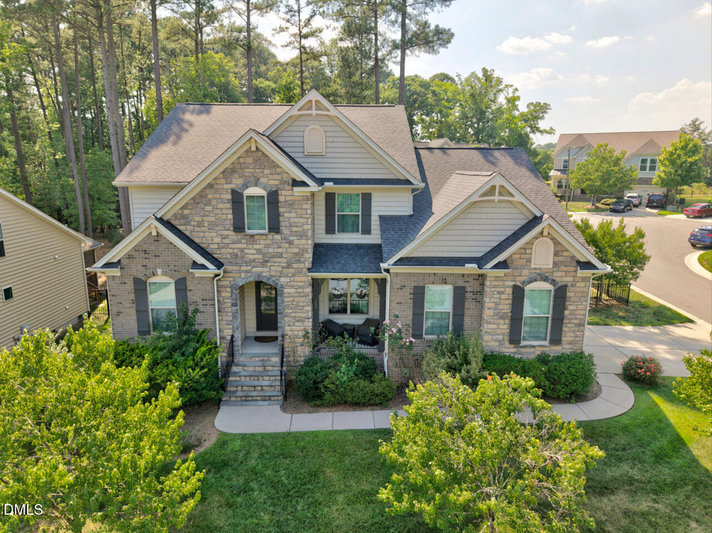 109 Hico Way - Photo 0