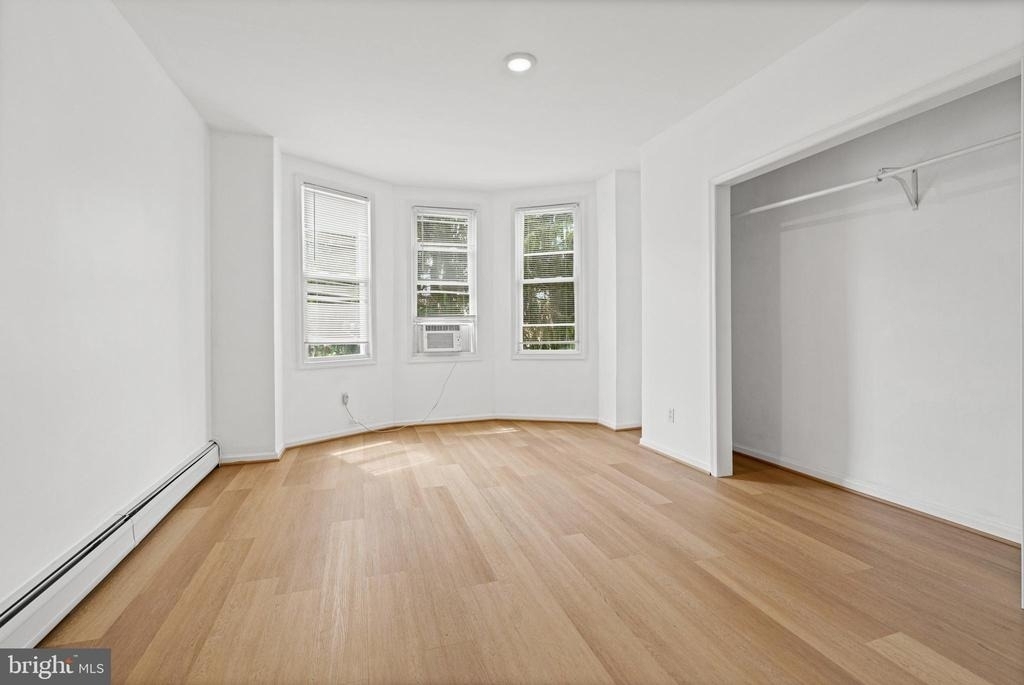 1653 N Smallwood Street - Photo 3