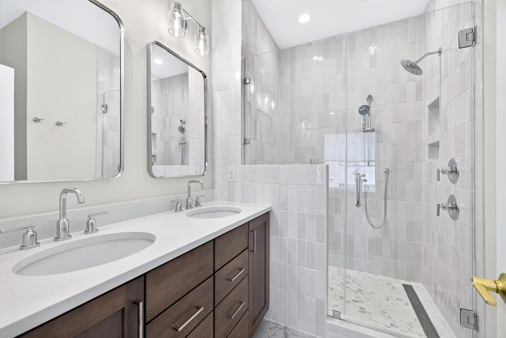 407 Chatham View Road - Photo 35