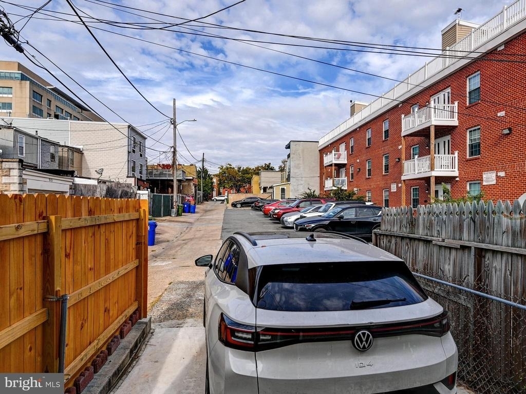 2002 Jefferson Street - Photo 18
