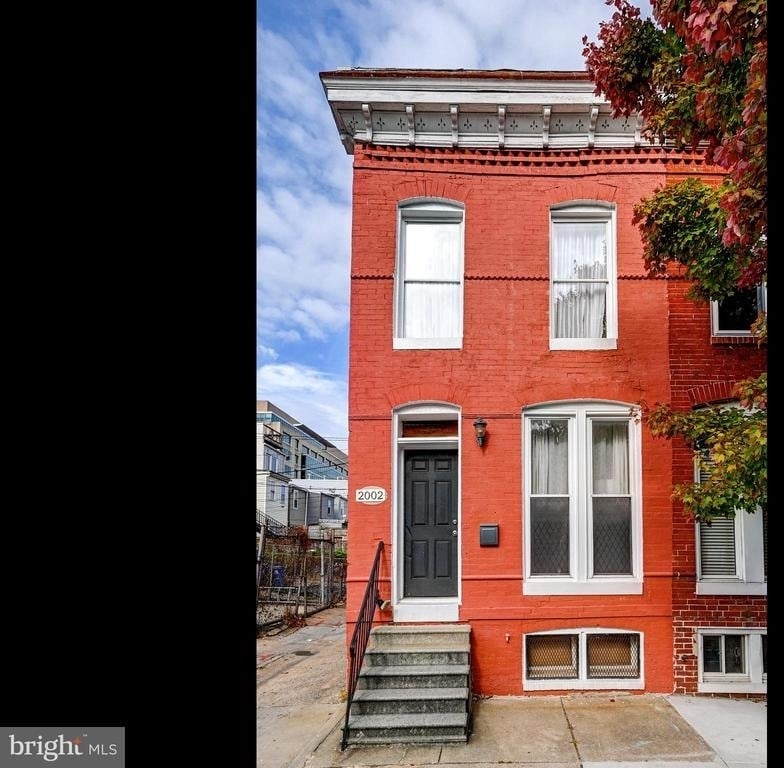 2002 Jefferson Street - Photo 22