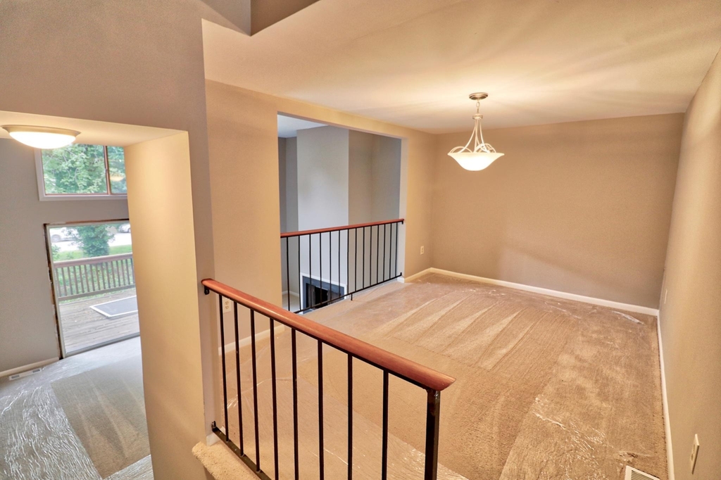 449 Colonial Ridge Lane - Photo 4