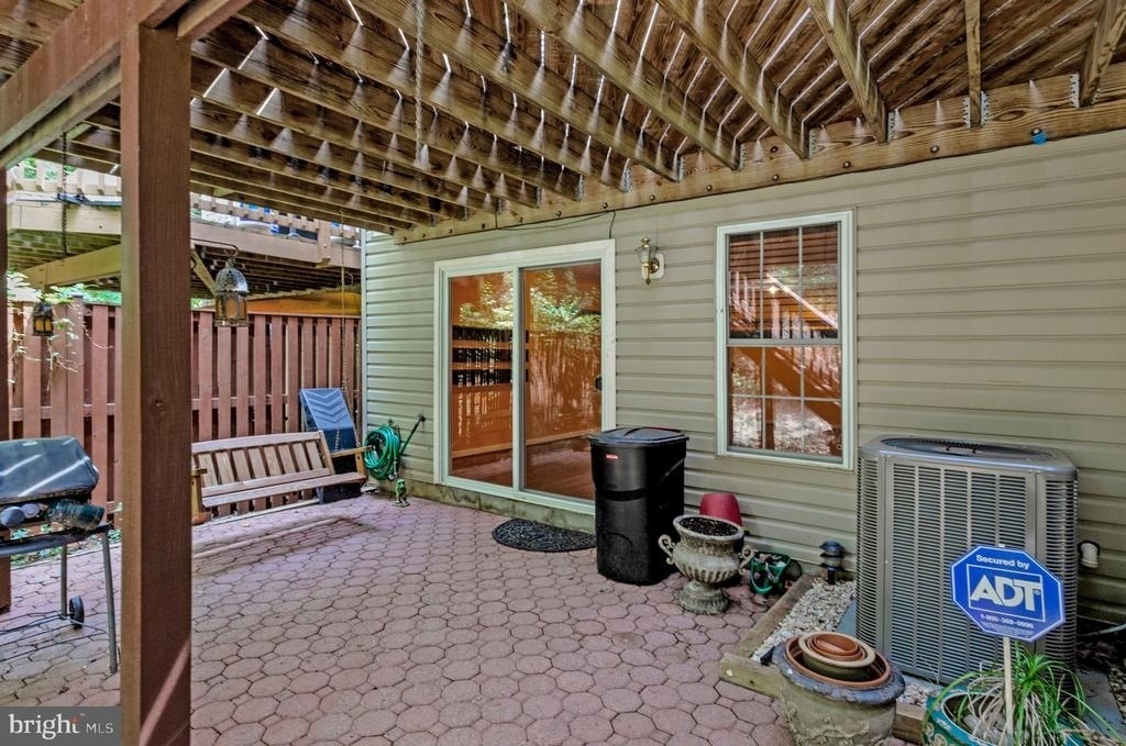 616 Bellerive Court - Photo 25