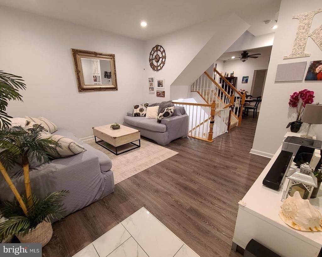 133 Myrtle Avenue - Photo 2