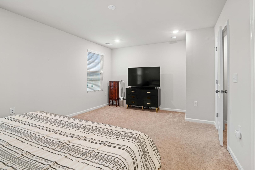 728 Cormiche Lane - Photo 24