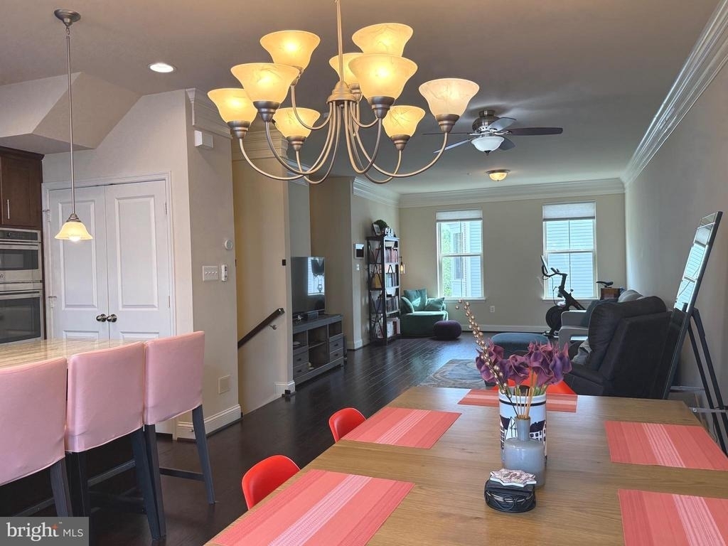 104 Vanguard Lane - Photo 8