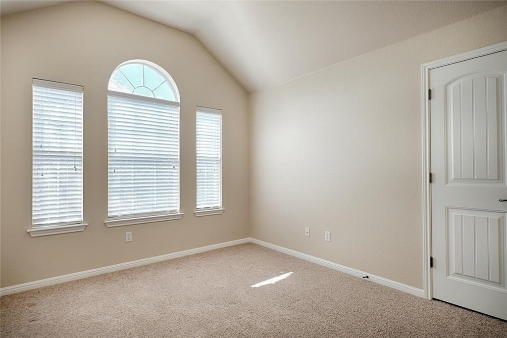 16228 Old Baldy Dr - Photo 14