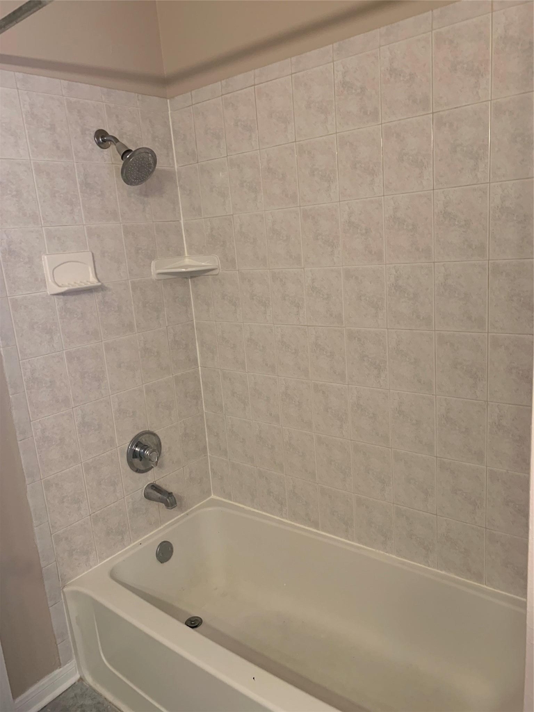 3215 Tree Grove Dr - Photo 17
