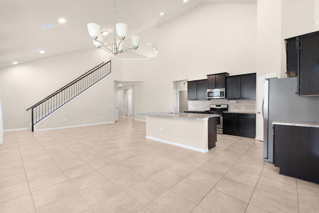 2437 Lyla Ln - Photo 6
