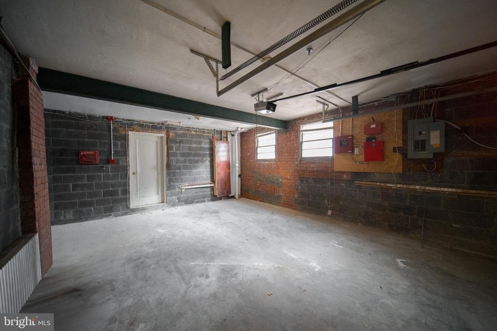 8020 Eastern Avenue Nw - Photo 41