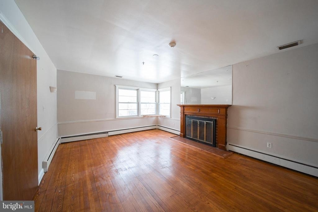 8020 Eastern Avenue Nw - Photo 9
