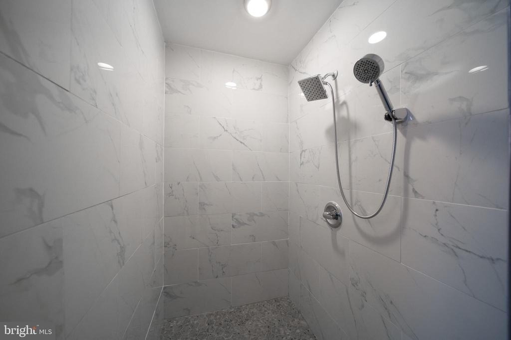 8020 Eastern Avenue Nw - Photo 16