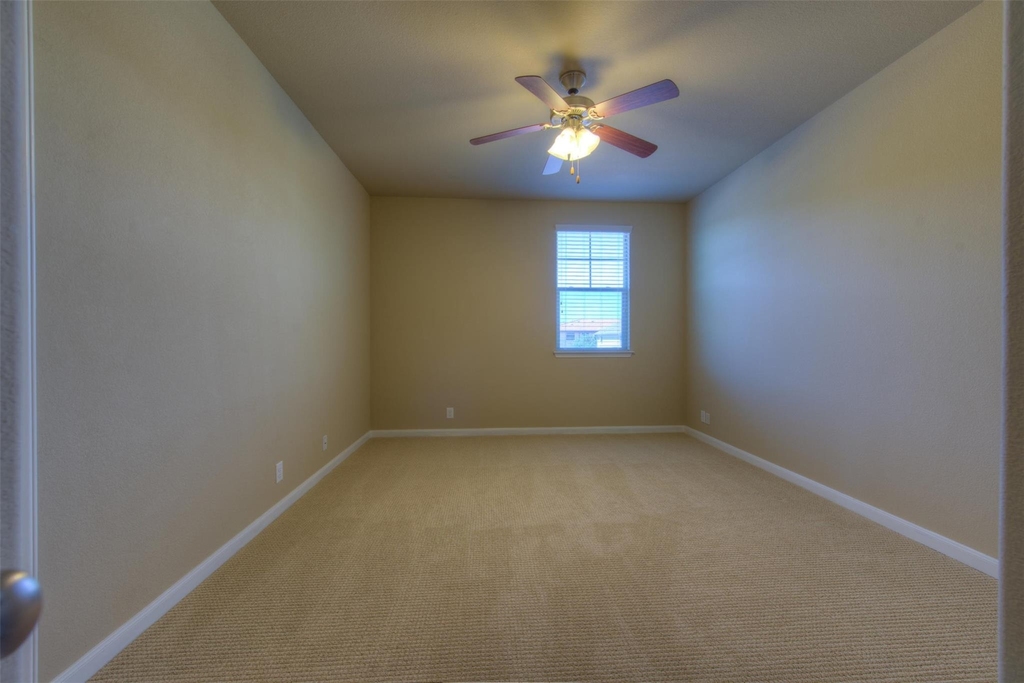 405 S Meadowlark St - Photo 34