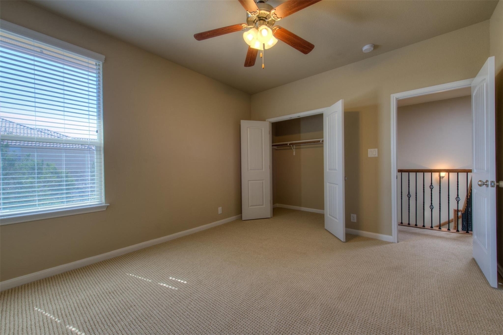 405 S Meadowlark St - Photo 32