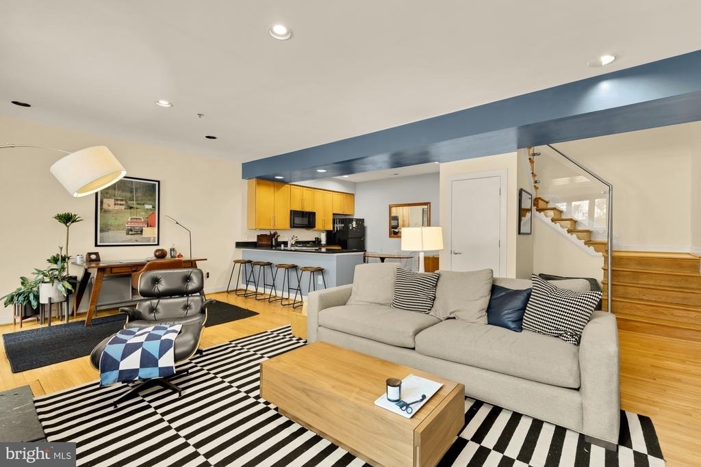 2363 Champlain Street Nw - Photo 1