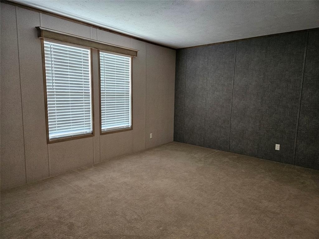 218 Waco St - Photo 4