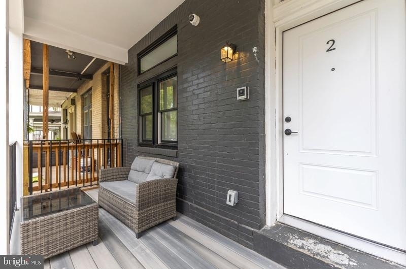 213 Seaton Place Ne - Photo 3