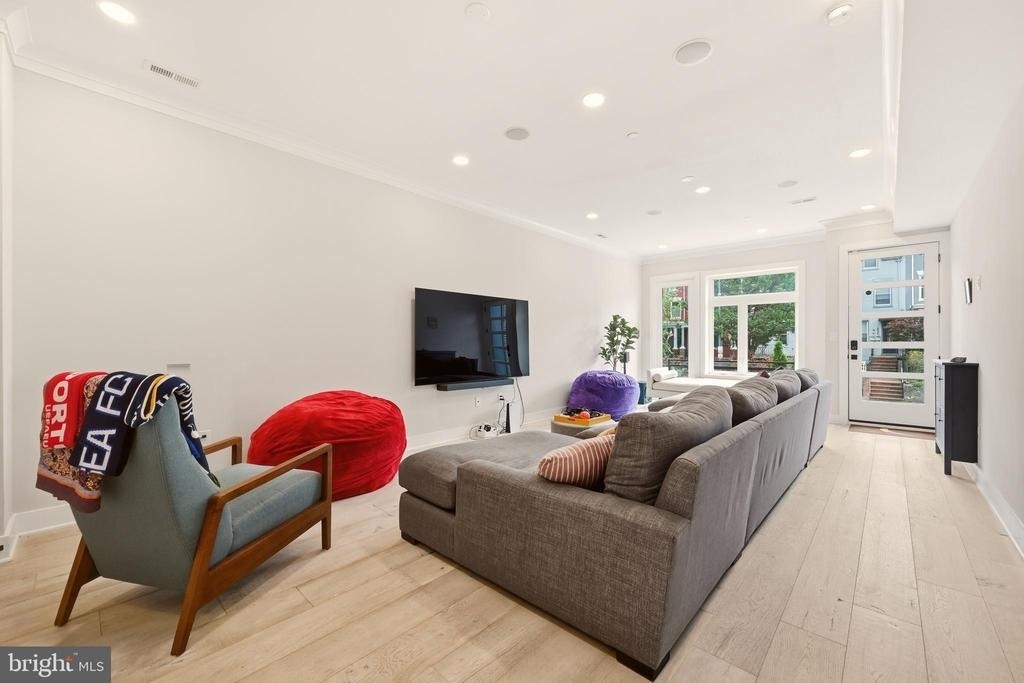3554 13th Street Nw - Photo 5