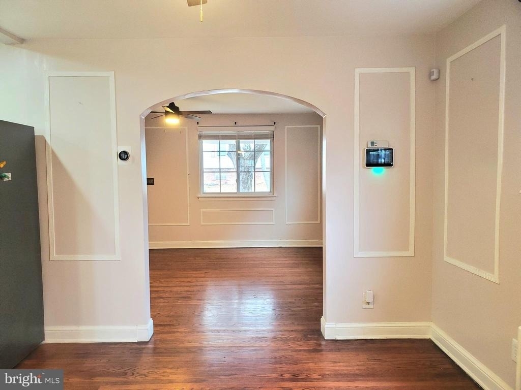 30 53rd Street Se - Photo 4