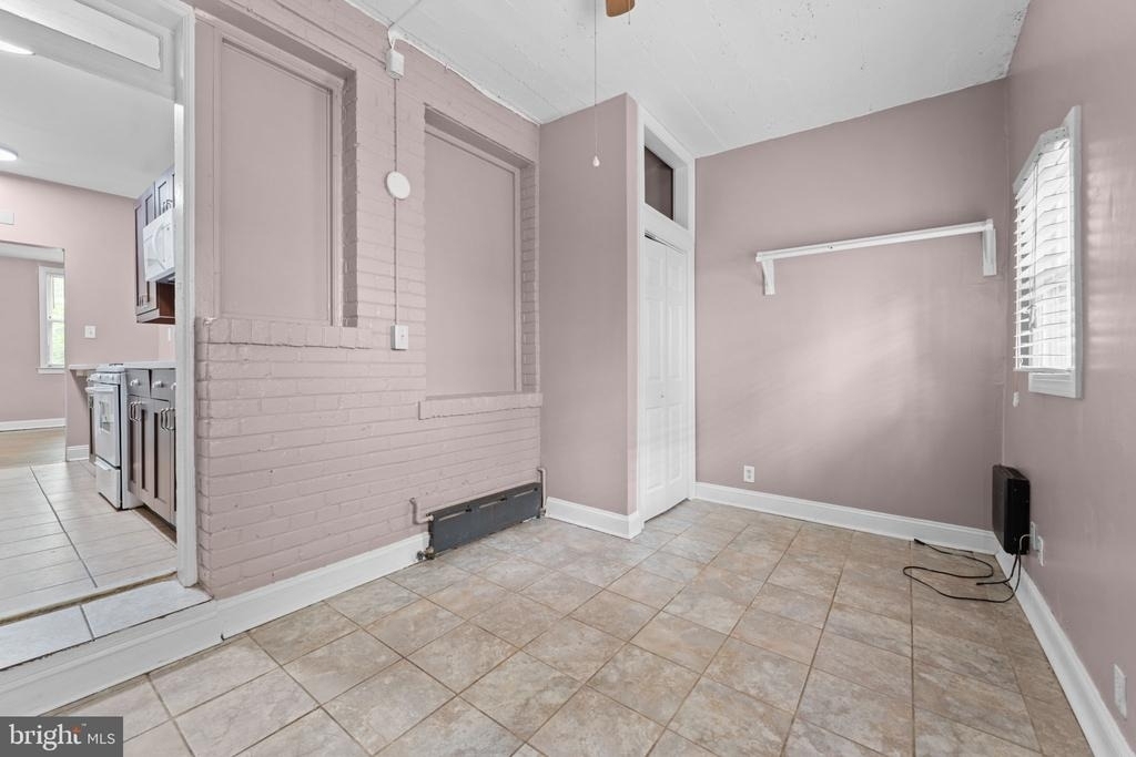 1617 F Street Ne - Photo 13