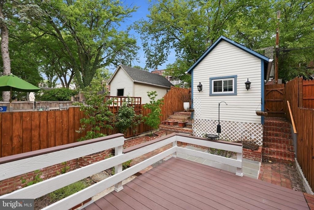 3839 Beecher Street Nw - Photo 38